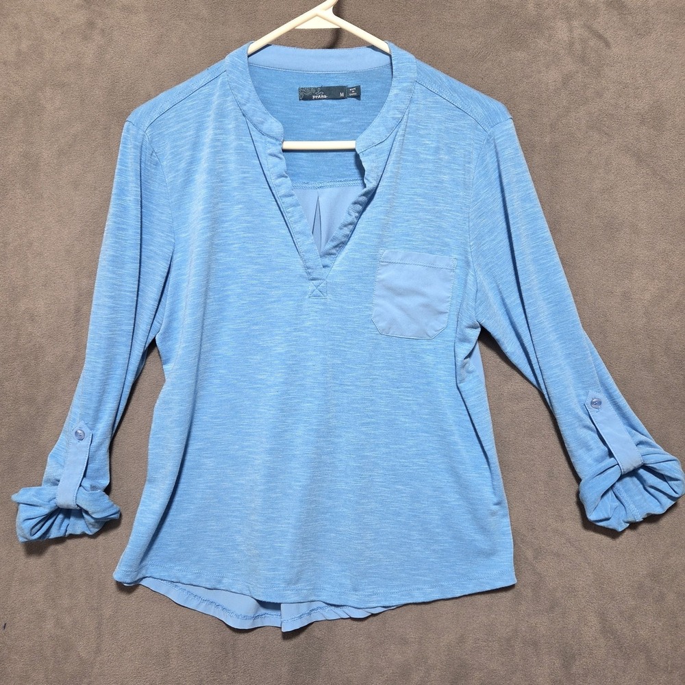 PrAna Shirt Size Medium Top 3/4‎ Roll-Tab Sleeves Teal Blue Fitted Sport